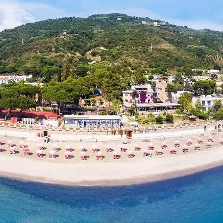 Hotel Sarina Pollica