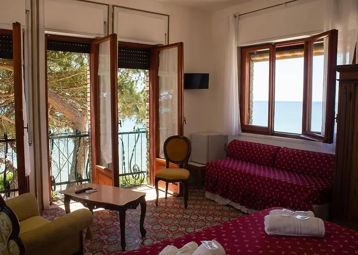 Hotel Sarina Pollica